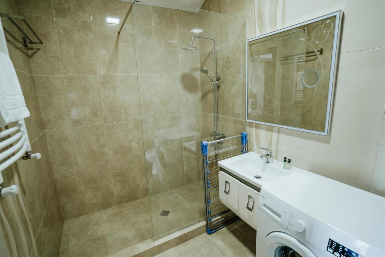 West Apart Hotel Batum Dış mekan fotoğraf