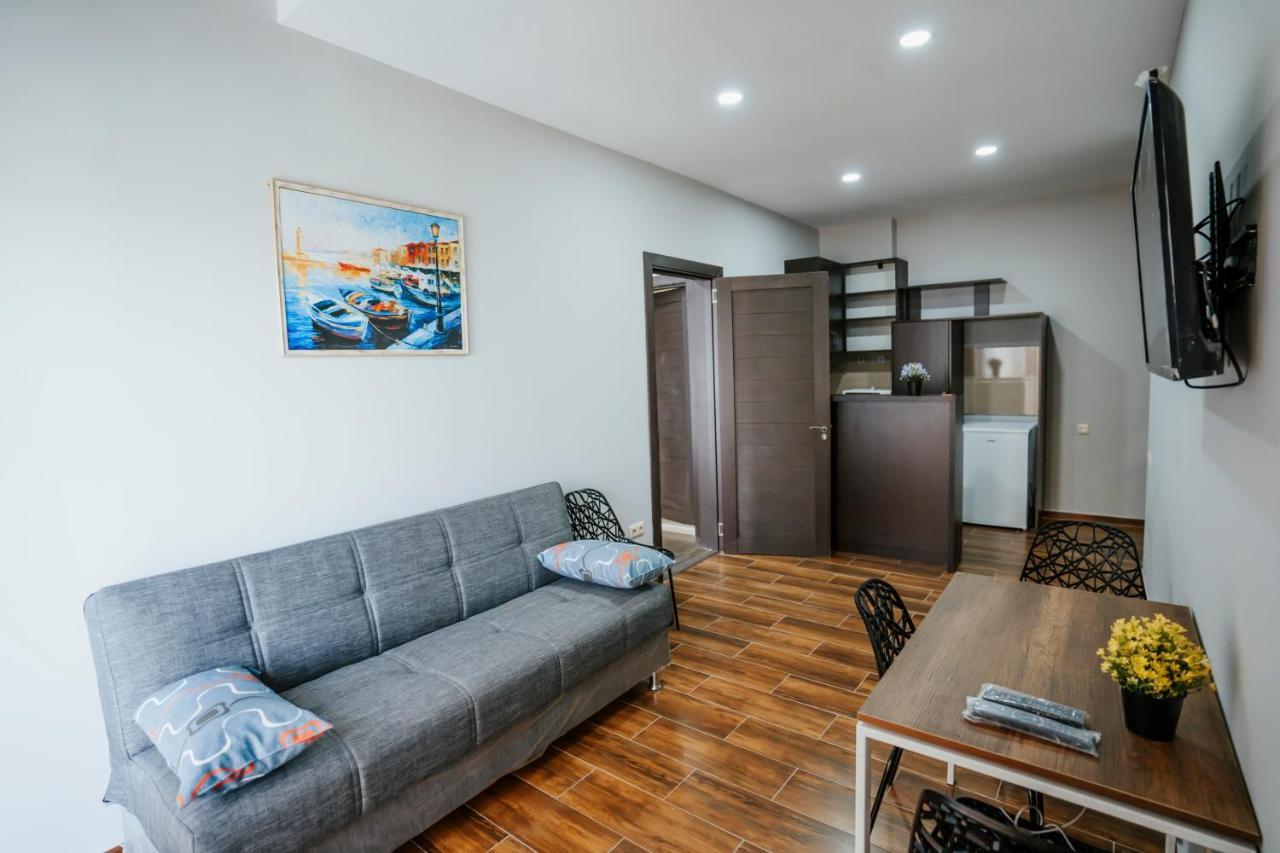 West Apart Hotel Batum Dış mekan fotoğraf