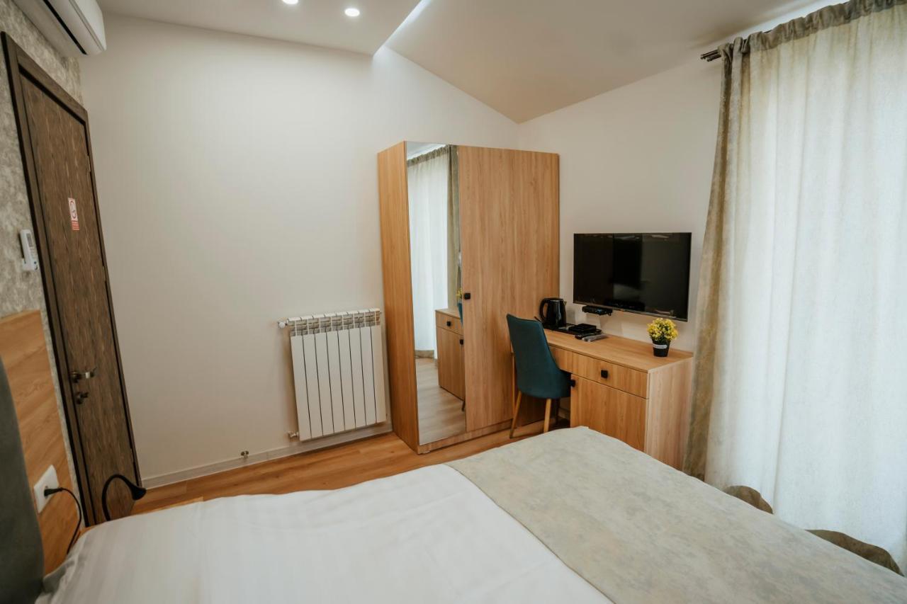 West Apart Hotel Batum Dış mekan fotoğraf