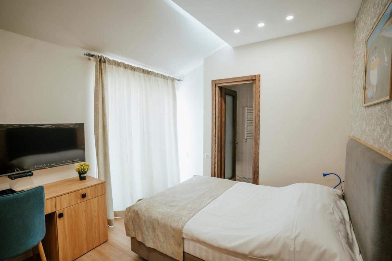 West Apart Hotel Batum Dış mekan fotoğraf
